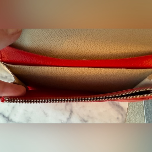 Louis Vuitton Epi Portefeuille Sarah Coquelicot M60723 Wallet Long Women's Red - Picture 4 of 6